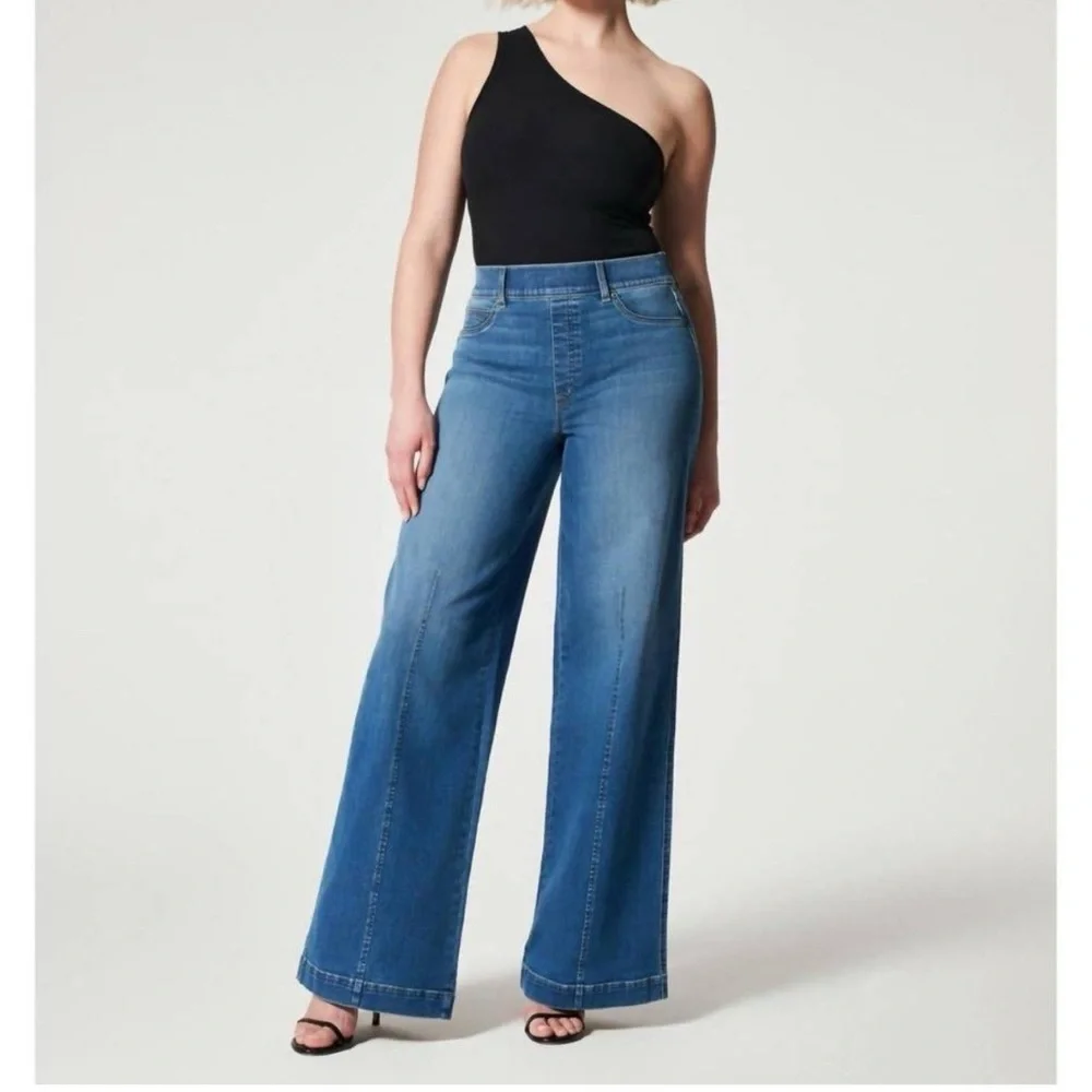 SPANX Seamed-Front Wide Leg Jeans - Blue Pull-On Shaping Denim - Size M - Picture 1 of 13
